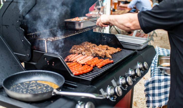 Ultimate Gas Grill Buying Guide: BTUs